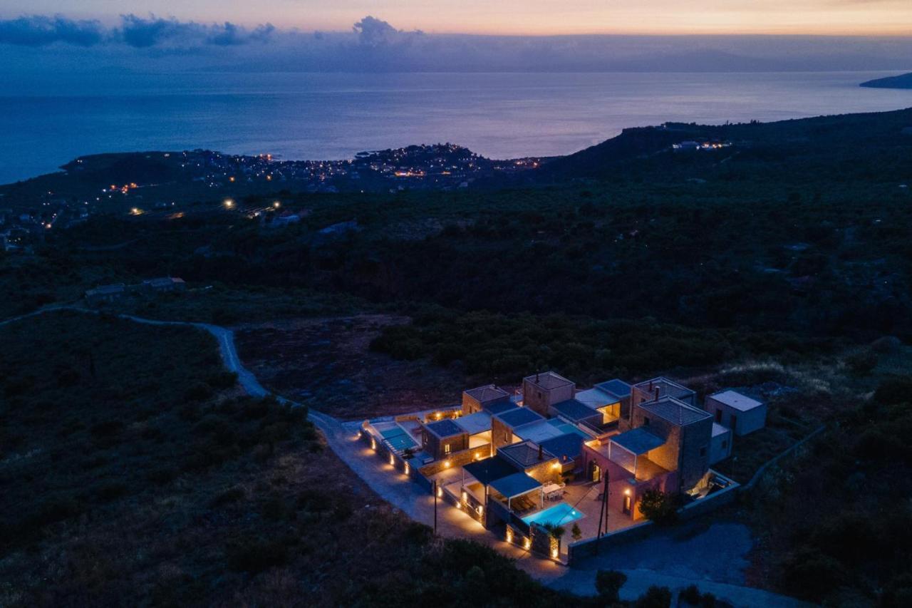 Patio Villas Complex 斯陶帕 外观 照片