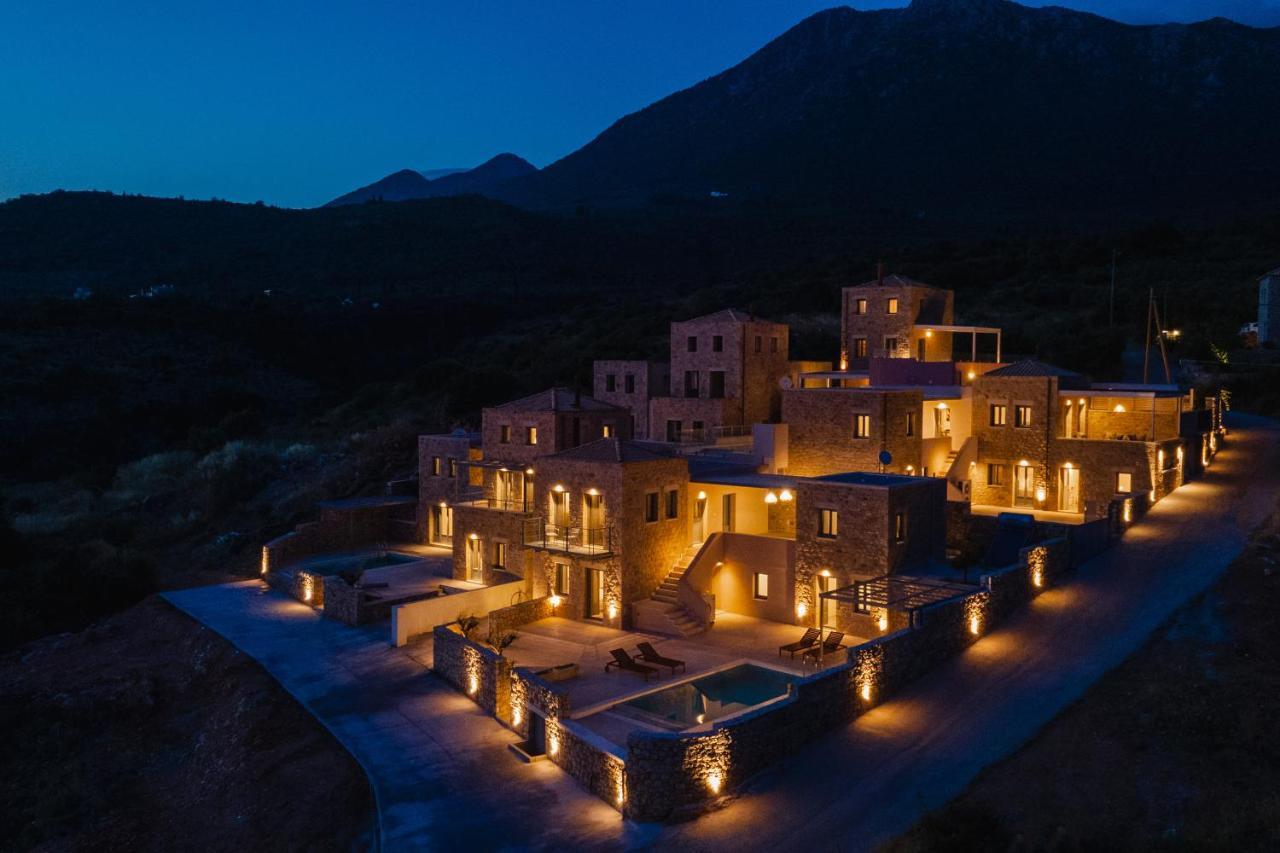 Patio Villas Complex 斯陶帕 外观 照片